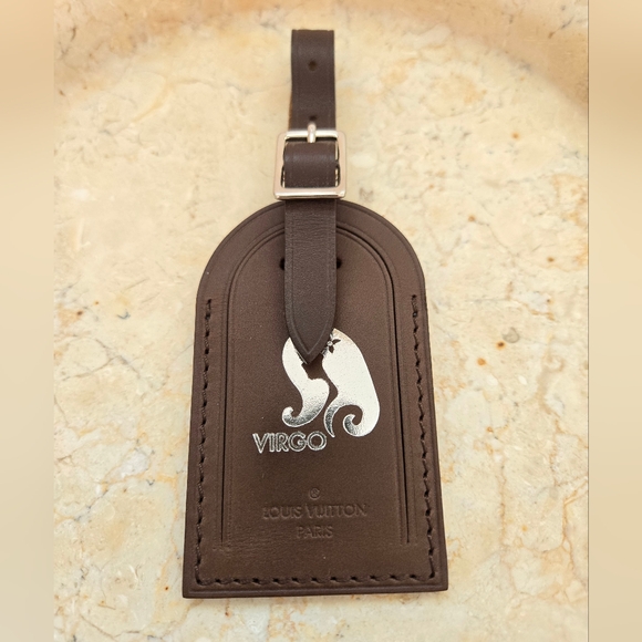 Louis Vuitton Luggage Tag - Picture 2 of 5